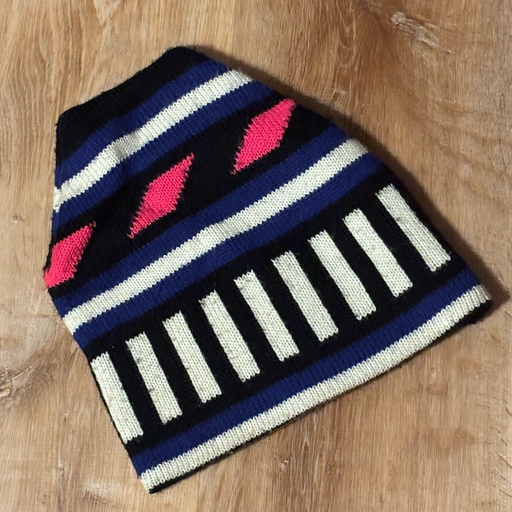 VINTAGE BEANIE HAT 100% wool THROWBACK retro 80s 90s VINTAGE HEAD **2 for 20*